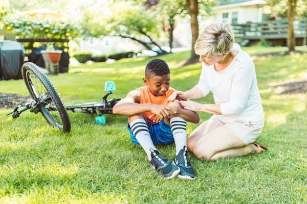 How to Choose the Right Cycling Clothing for Your Child